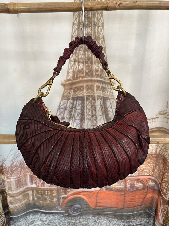 Campomaggi Handbags - Campomaggi Luna in Vinaccia